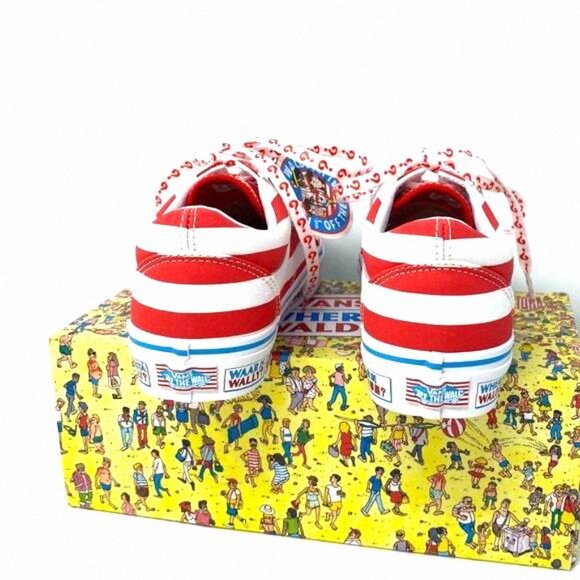 💖MEGA SALE💖VANS x Where's Waldo Red White Old VN0A3WKT3UV Women's Low Skool - Picture 5 of 15